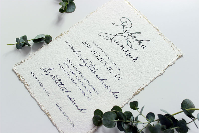 Egyedi esküvői meghívó merített papírra